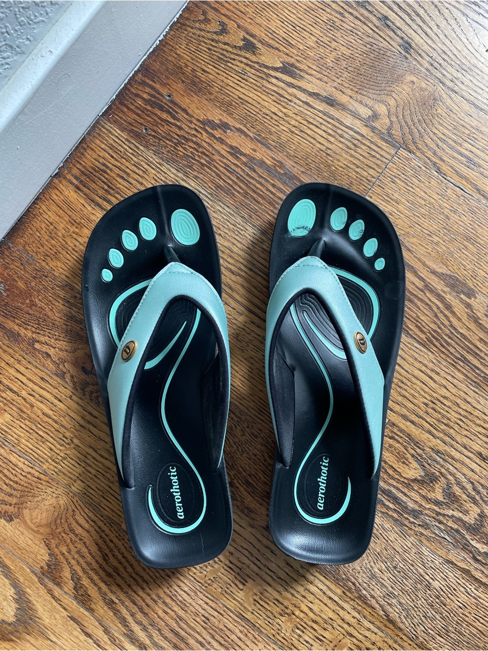 Aerothotic Blue and White Comfort Women’s Flip Flops